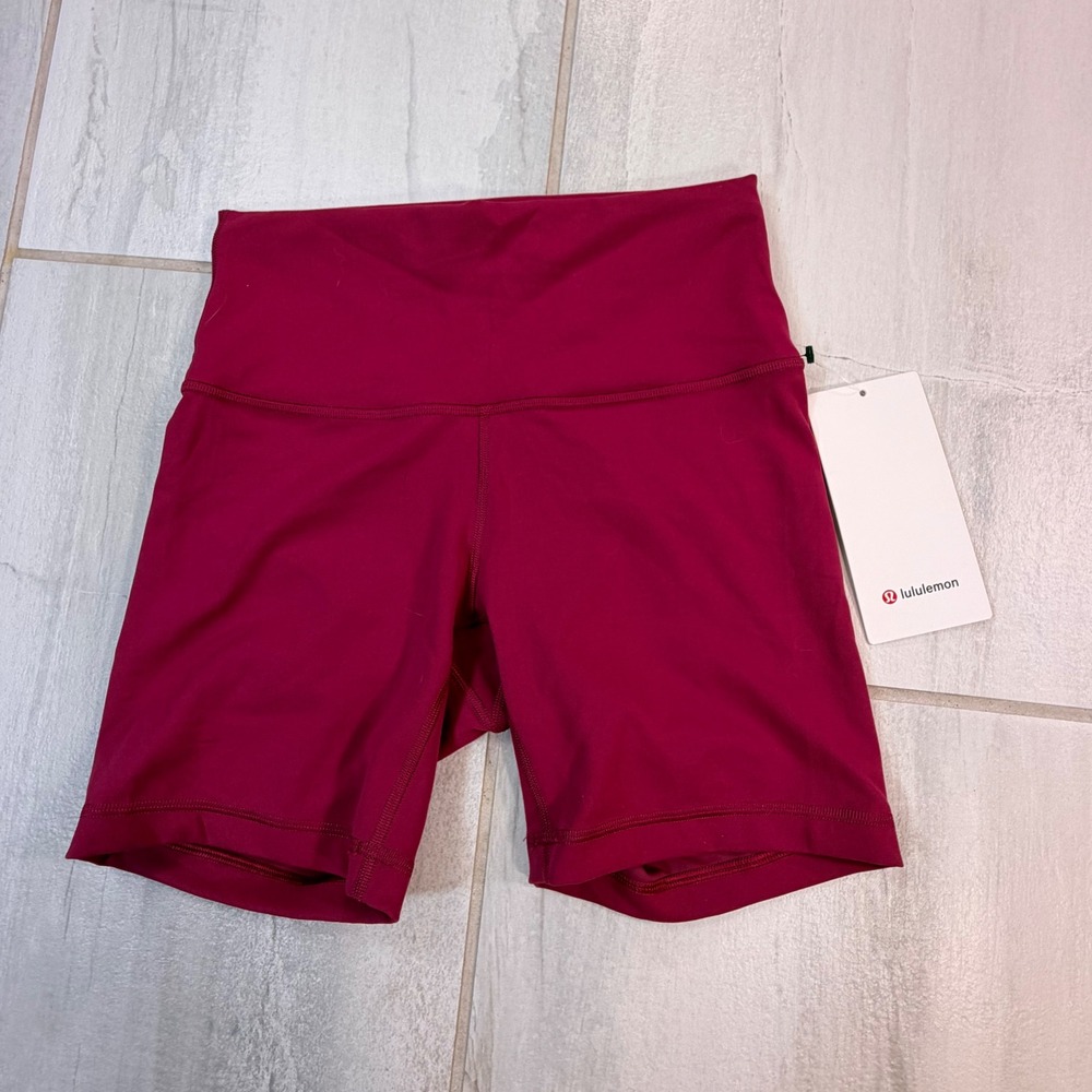 Lululemon Wunder Train HR Short 6" Magenta Purple Everlux LW7BESS Size 6